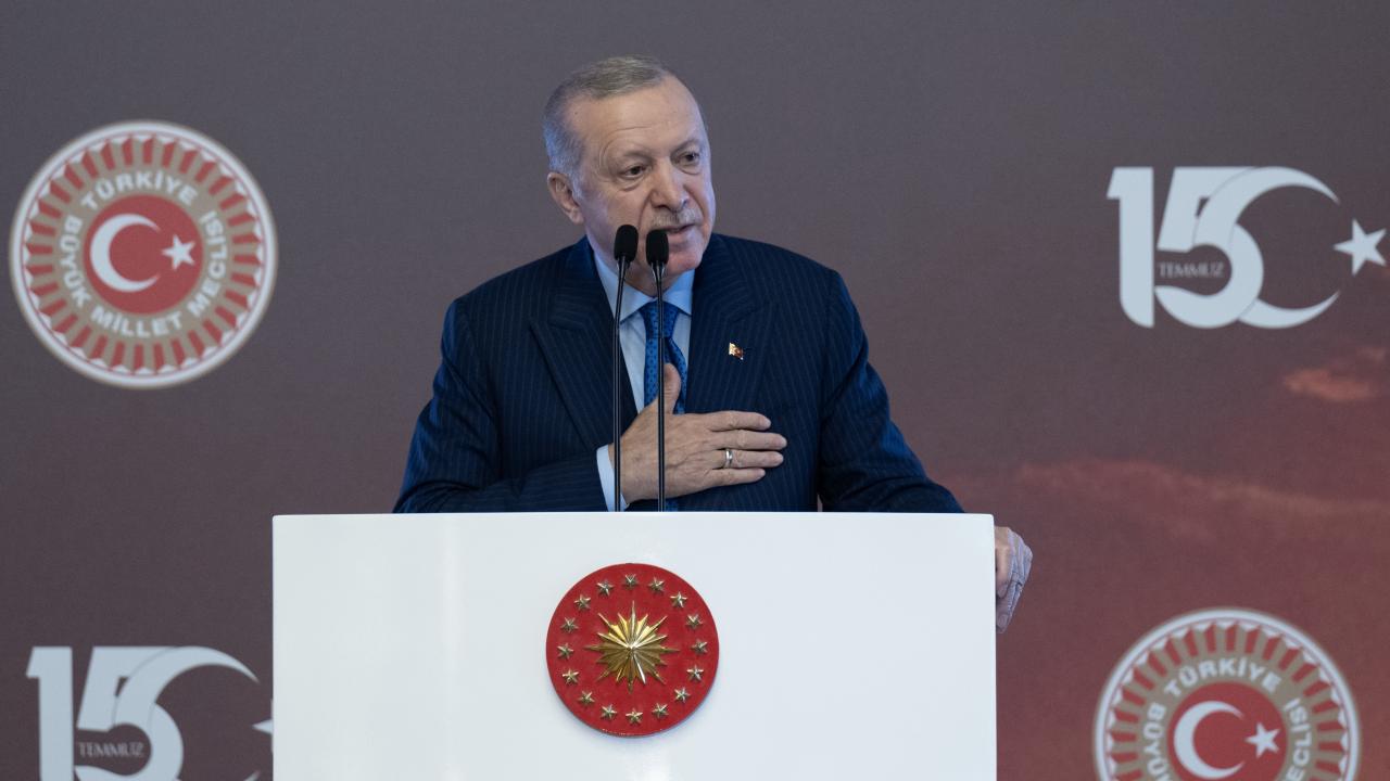 Cumhurbaşkanı Erdoğan: FETÖ'cü alçaklar sonsuza kadar lanetle, nefretle hatırlanacak