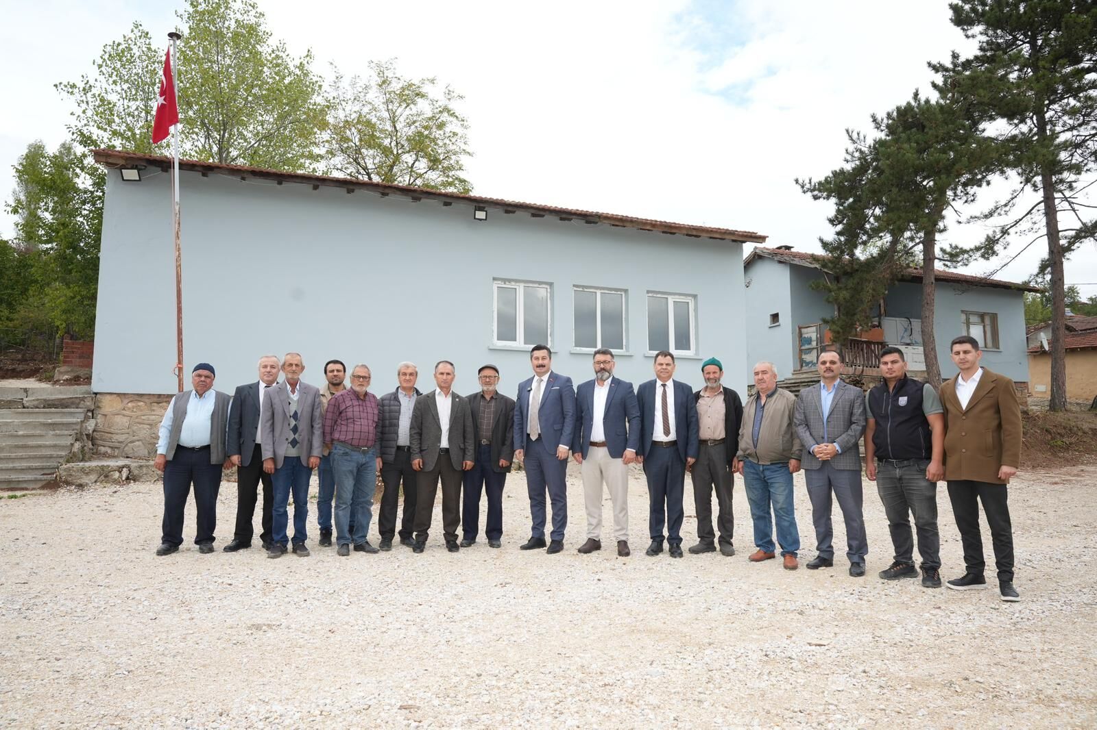 Yenişehir Belediyesi’nden Yıldırm’a Hizmet Yağmuru