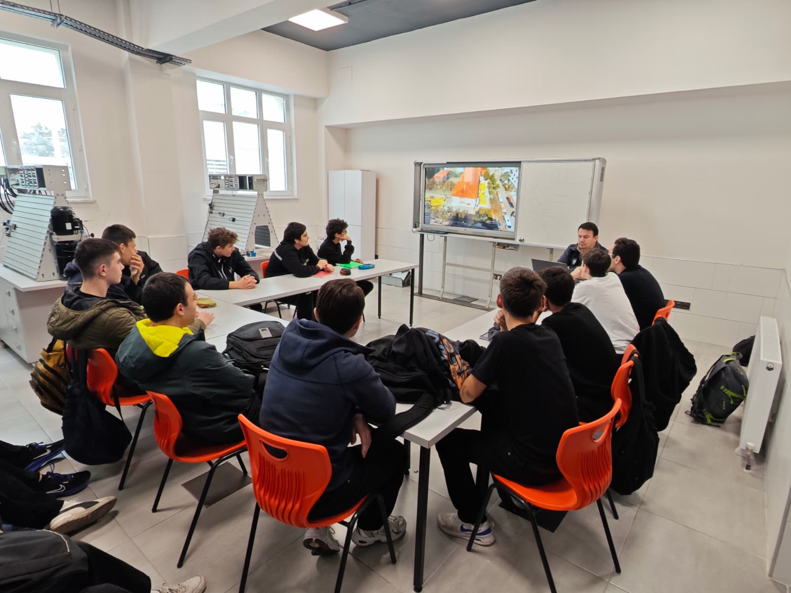 Whatsapp Image 2025 10 13 At 14.20.39 (2)