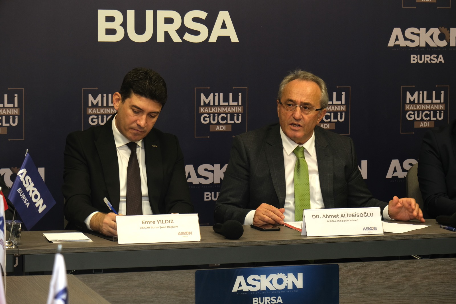 Bursa İl Millî Eğitim Müdürü Dr. Ahmet Alireisoğlu Ve Askon Bursa Yönetim Kurulu Başkanı Emre Yıldız