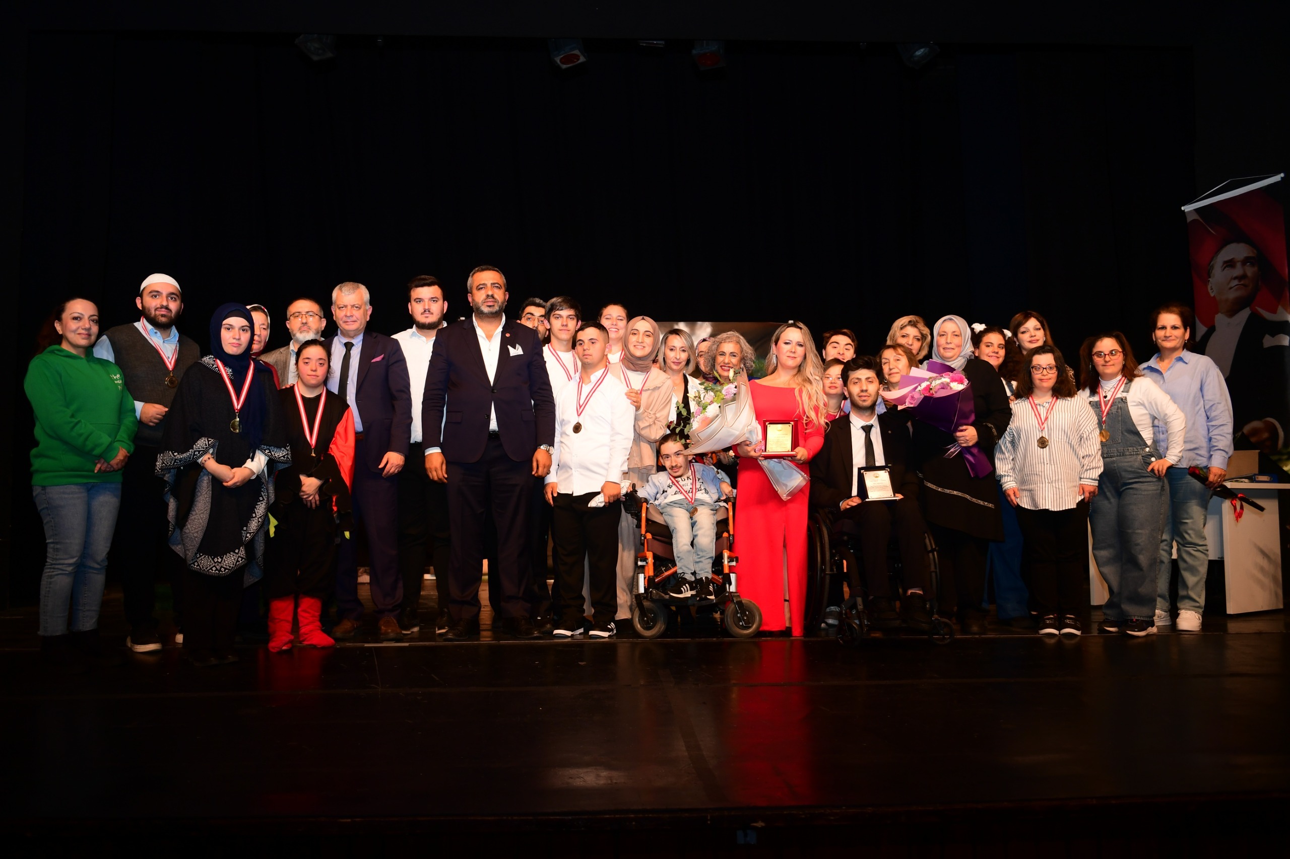 'Miras Değil Mübarek' Tiyatro (8)