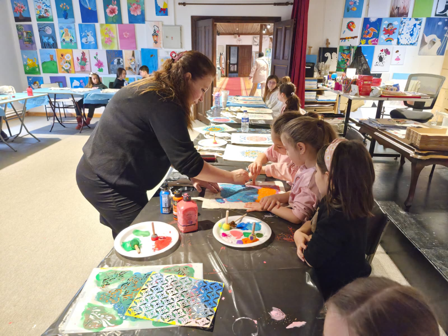 79327Ac447B430B5842E72A191E49D8B3Fc0D380-1