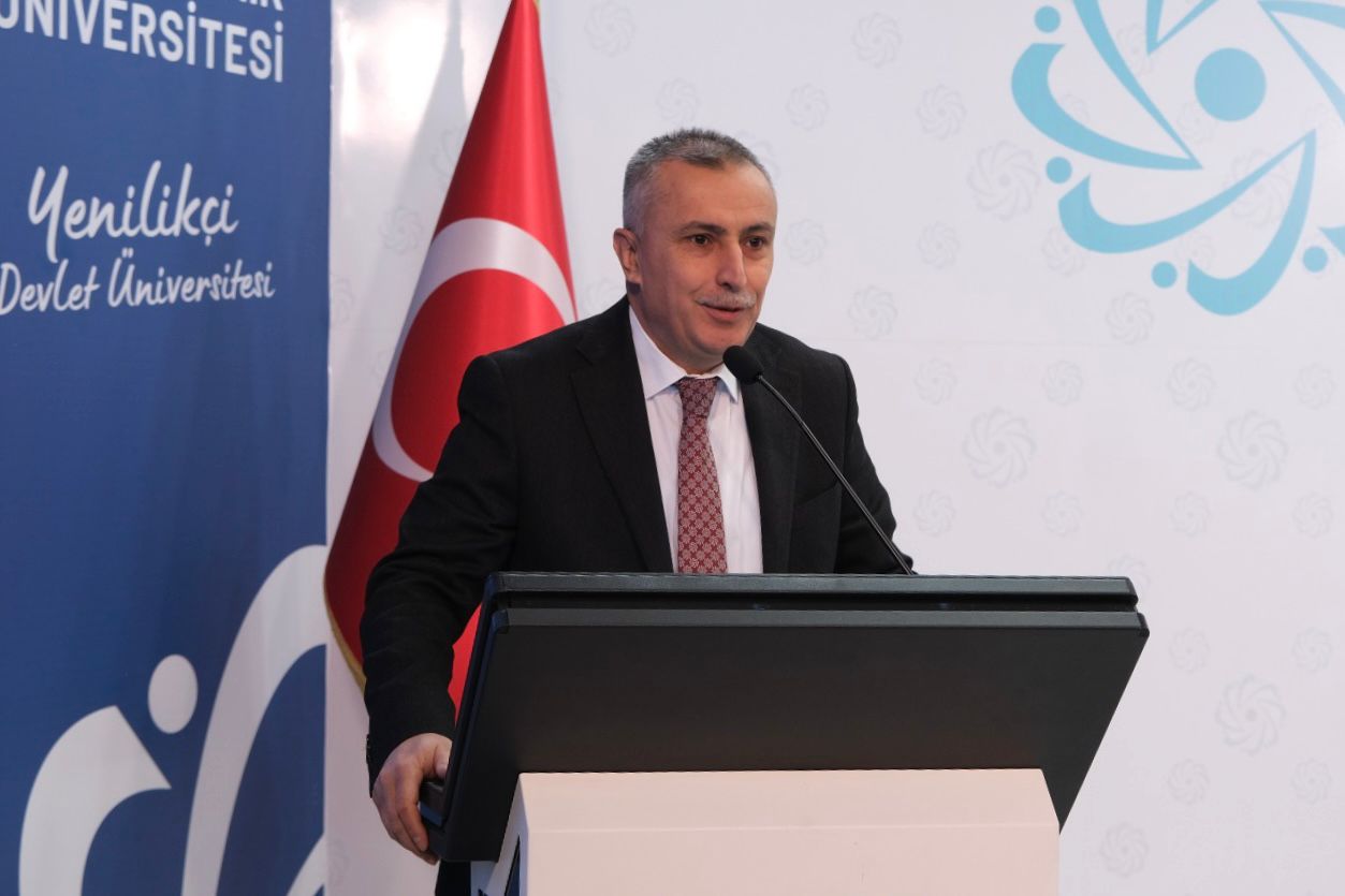 Bursa İl Millî Eğitim Müdürü Gürhan Çokgezer