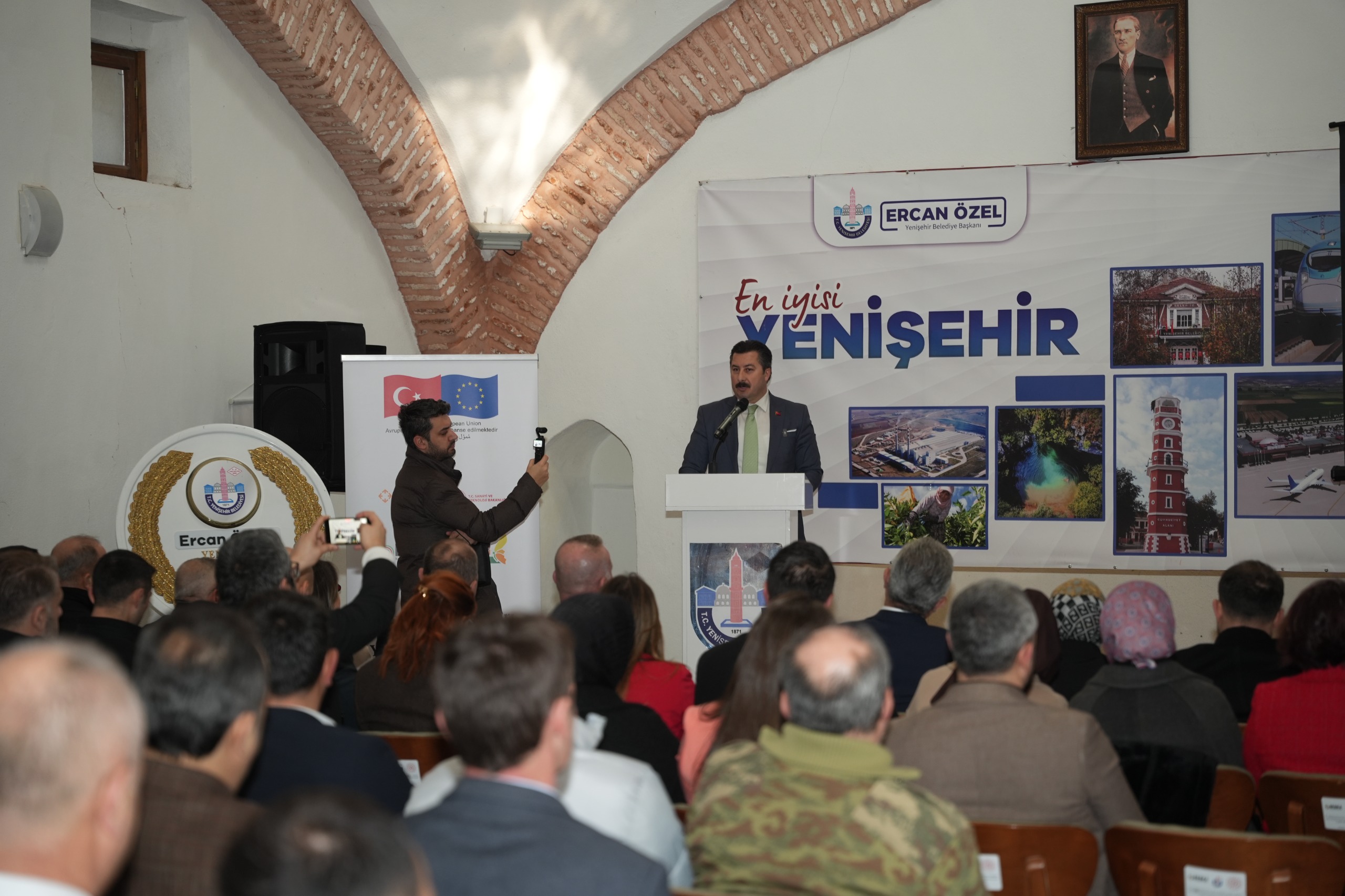 12 Yenişehir Belediye Başkanı Ercan Özel