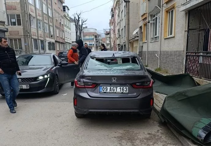 Aw644649 03 6995899C439Cf