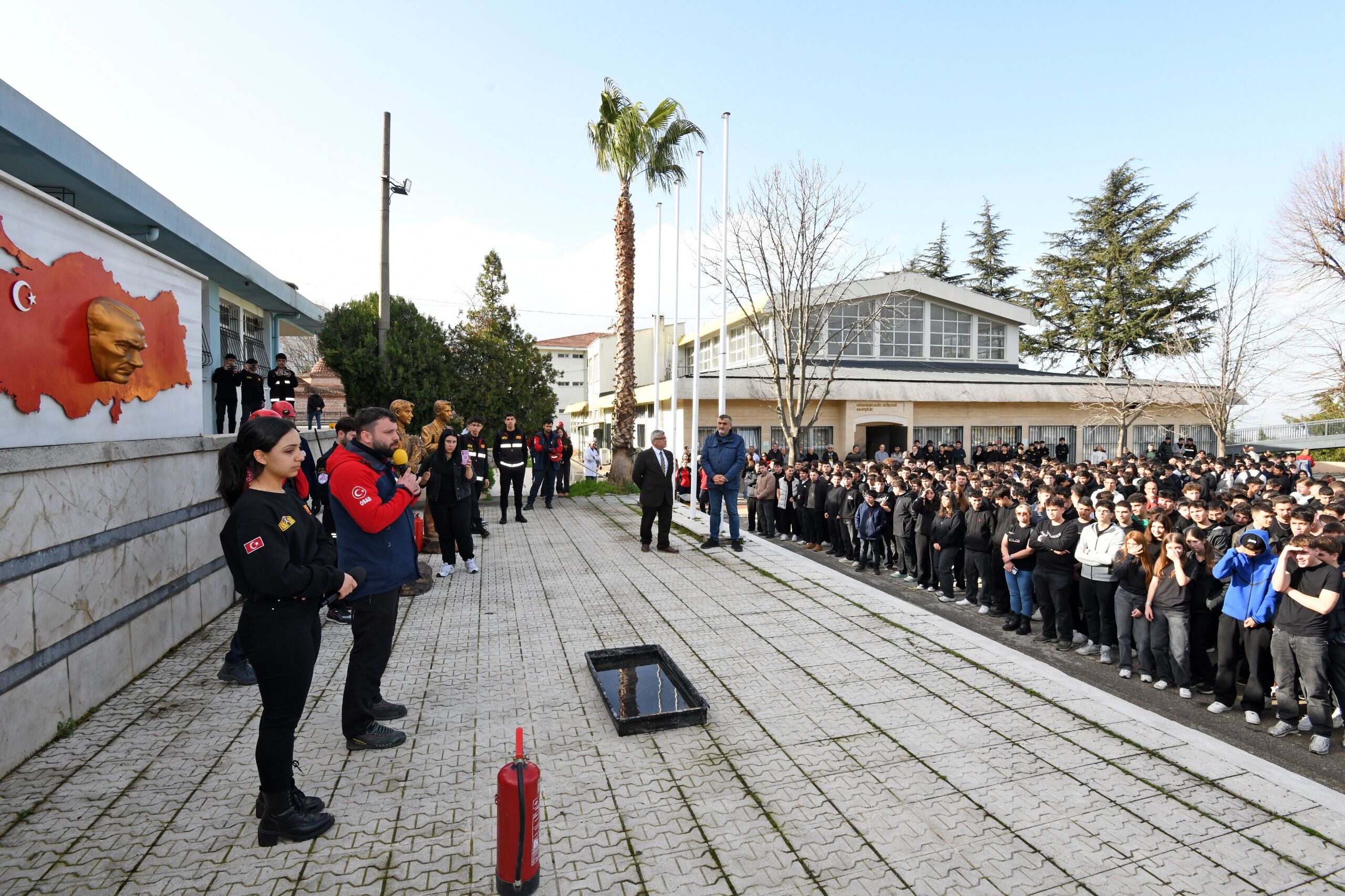 69A565Eff3769236910862