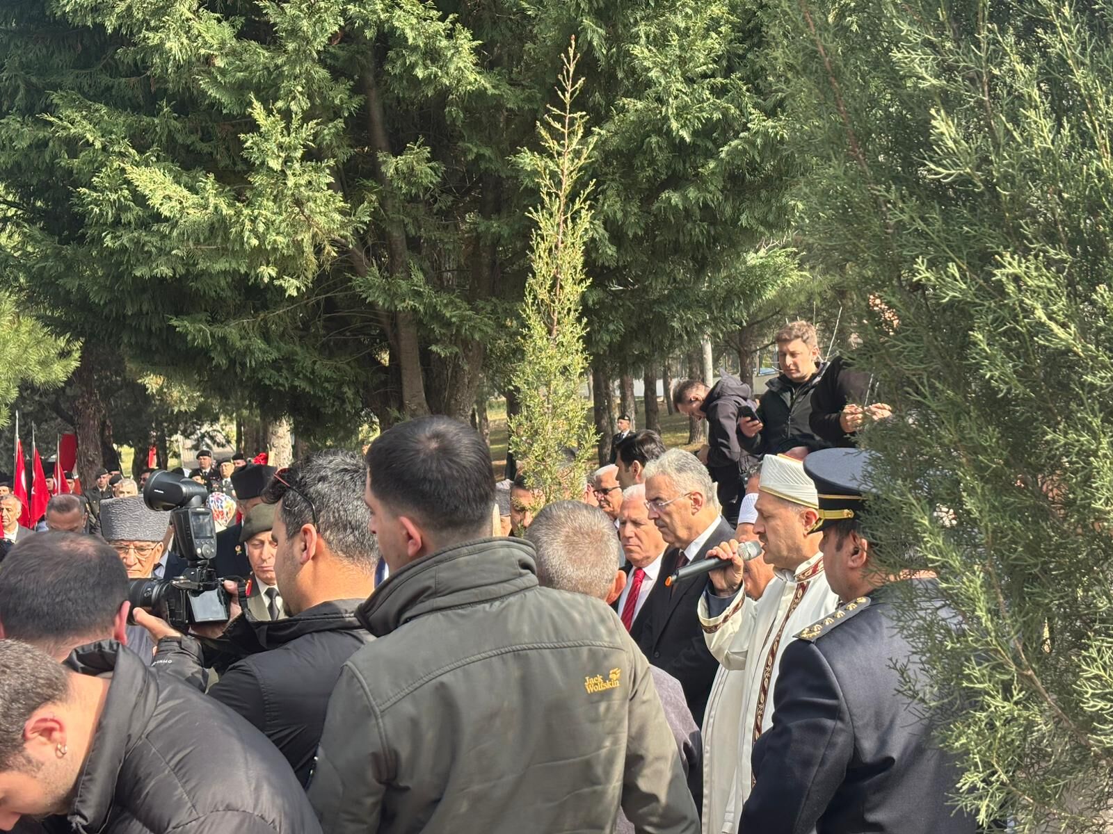 8388Dff1 430C 481E A4F4 6B69572954F3 (1)