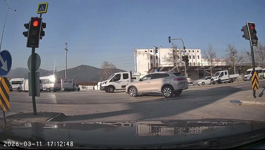 Aw660231 03 69B26607C3Ce4