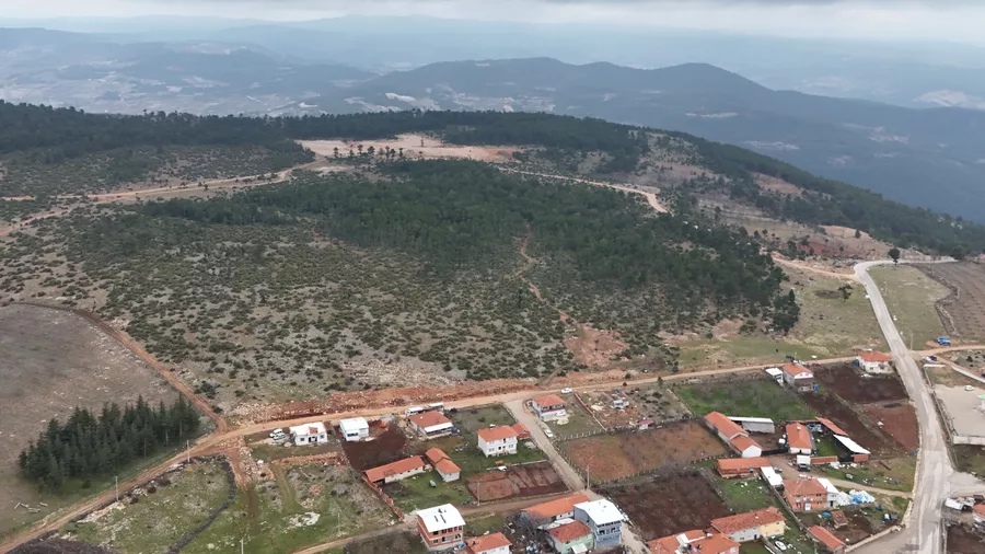 Aw667873 06 69C19D8Dd7075