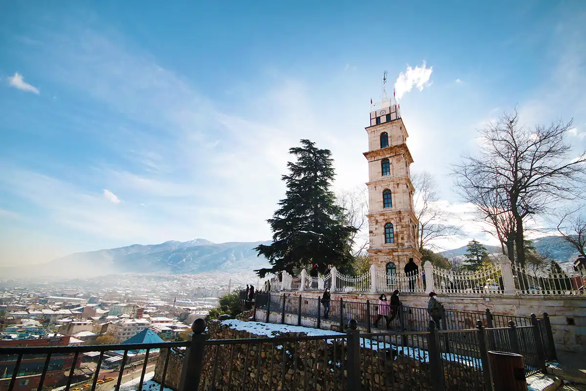 Bursa Tophane Saat Kulesi Tarihi Hakkinda Bilgi Mimari Ozellikleri Nerede