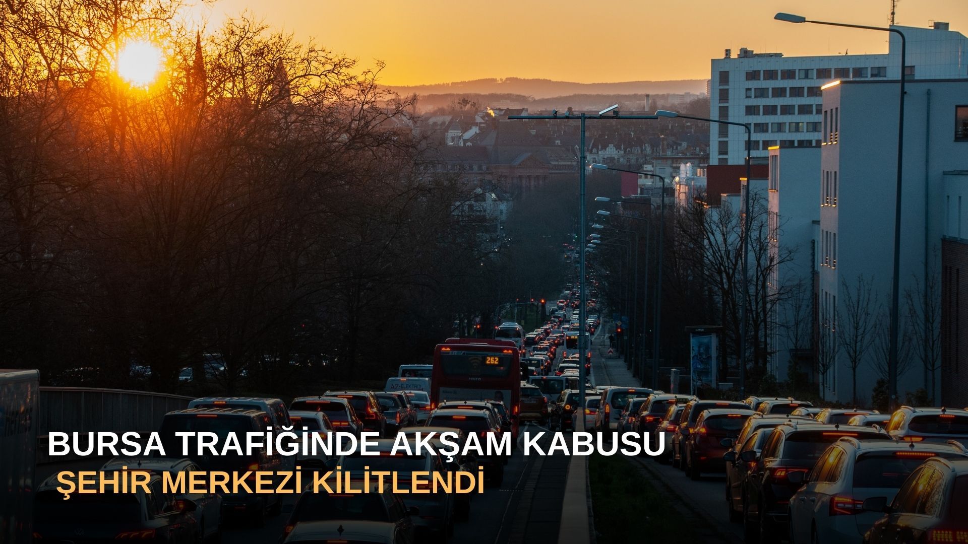 Bursa Trafiğinde Akşam Kabusu: Şehir Merkezi Kilitlendi