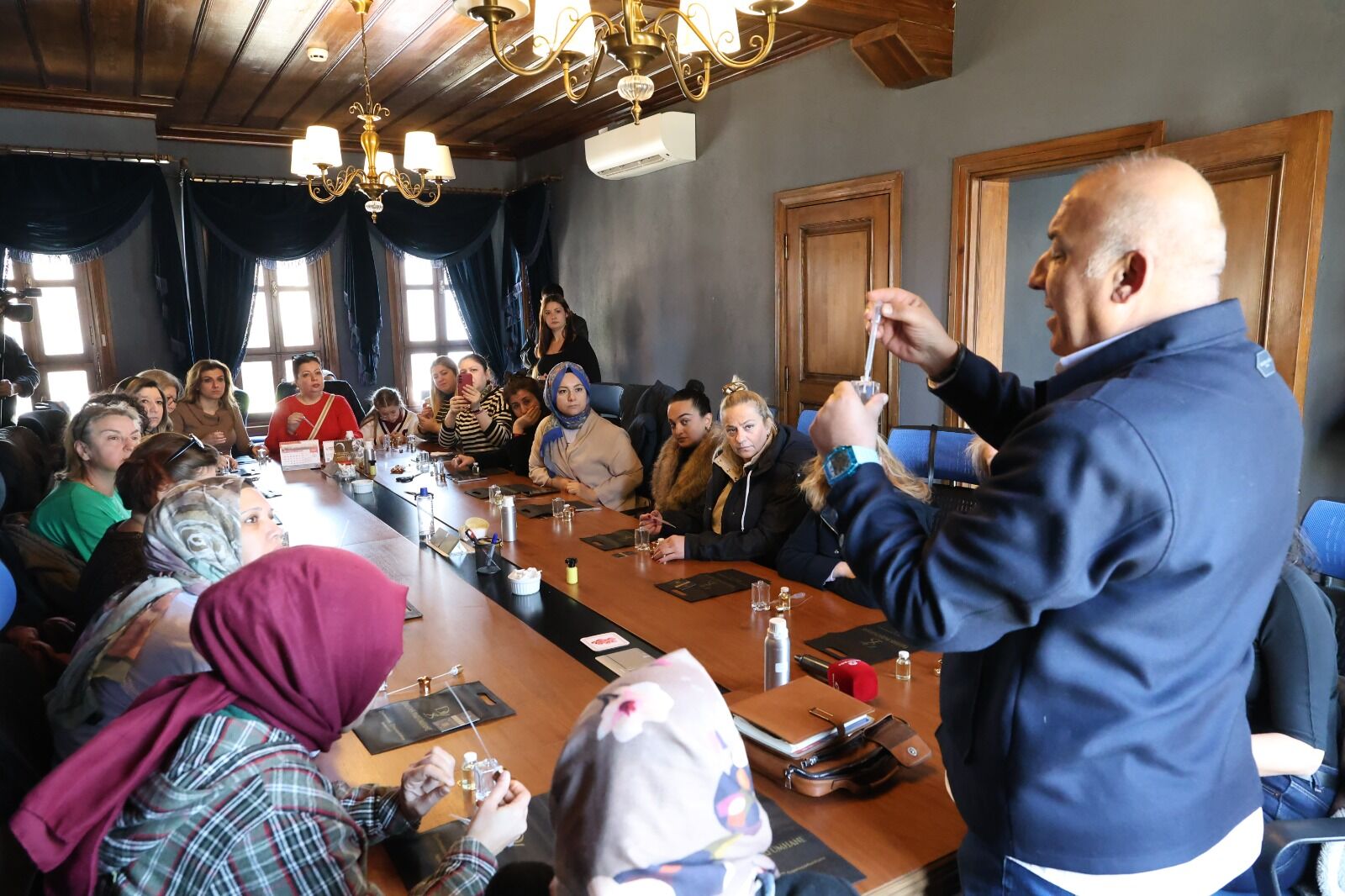 Parfüm Atölyesi (7) (1)