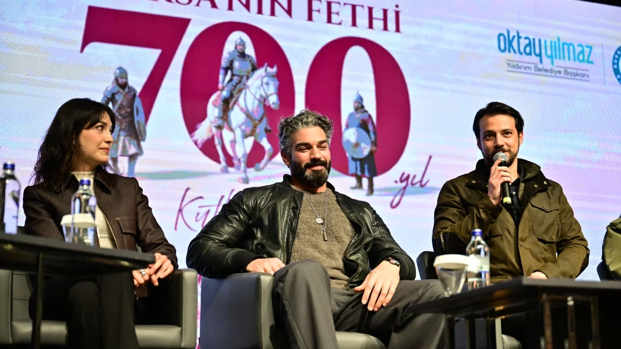 228041 Yildirim Belediyesi Kurulus Orhan Dizisinin Oyuncularini Bursalilarla Bulusturdu 69D10Bae4E251