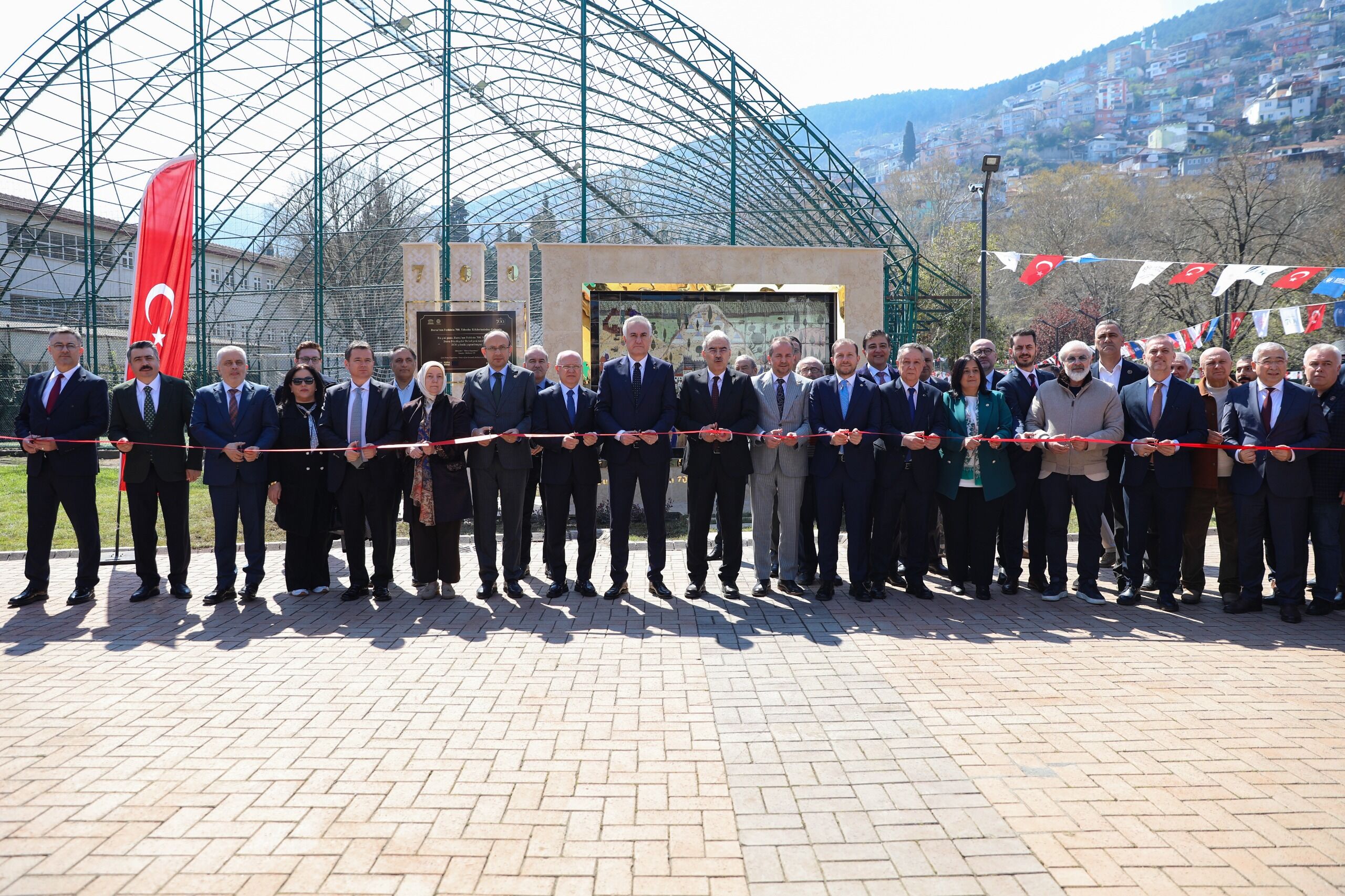 37077 M T Y5 Z D M5 N G 2