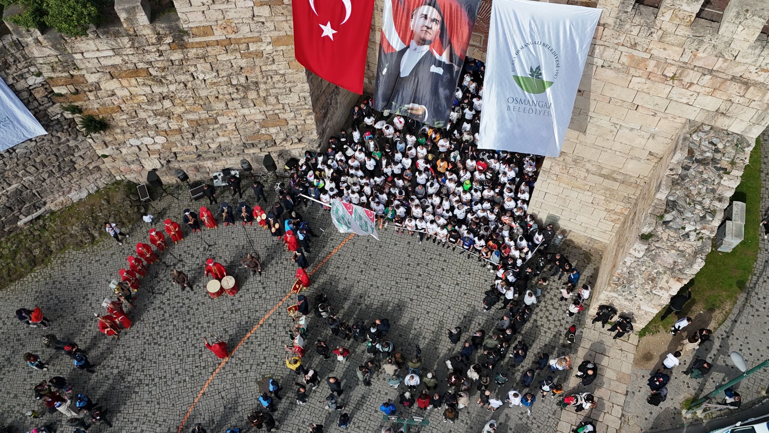 69Db743398B6C981908393-1