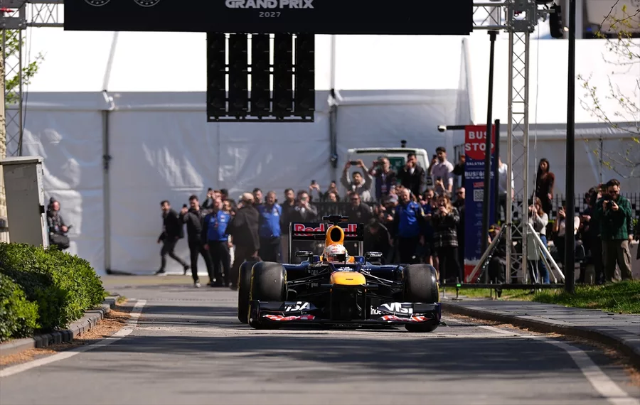 Aa 20260424 41199958 41199954 Formula 1 Turkiye Grand Prixsine Dogru 69Eb63B140D35