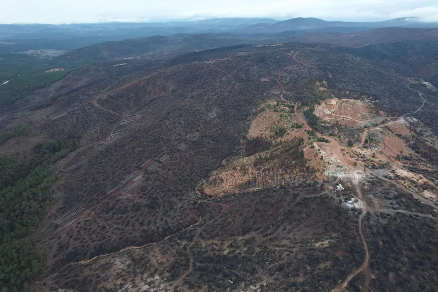 Aw690438 02 69Eb1Ae59612B