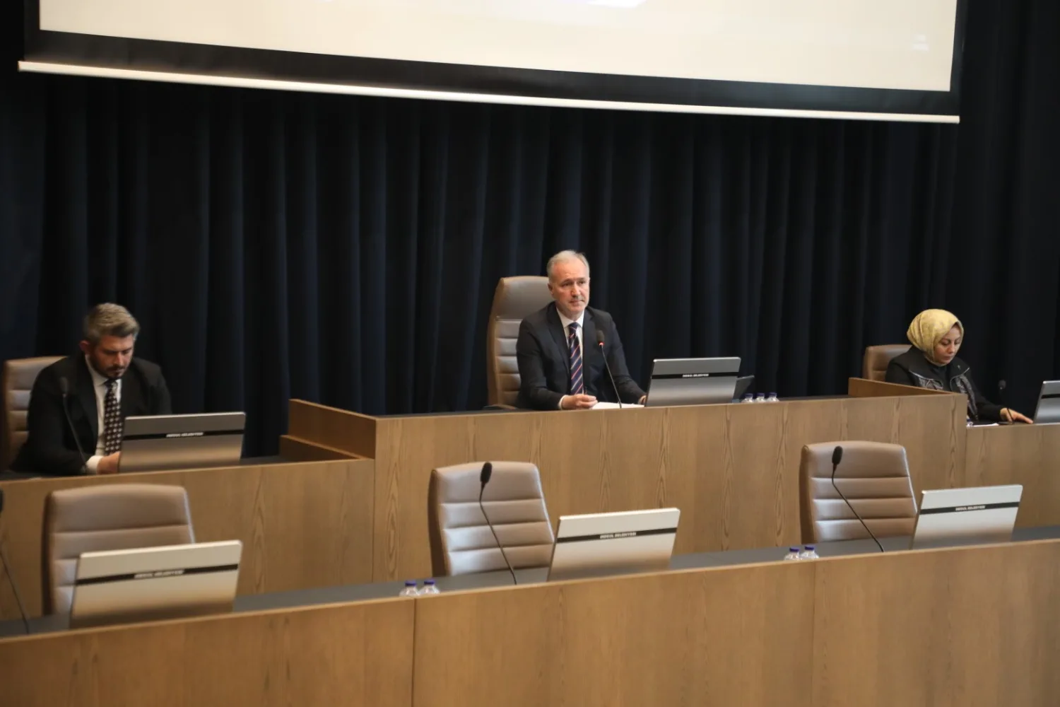 F4Ed16F8Ec4Ff5Ec785986D4B1C7B92Efa2Eaf57