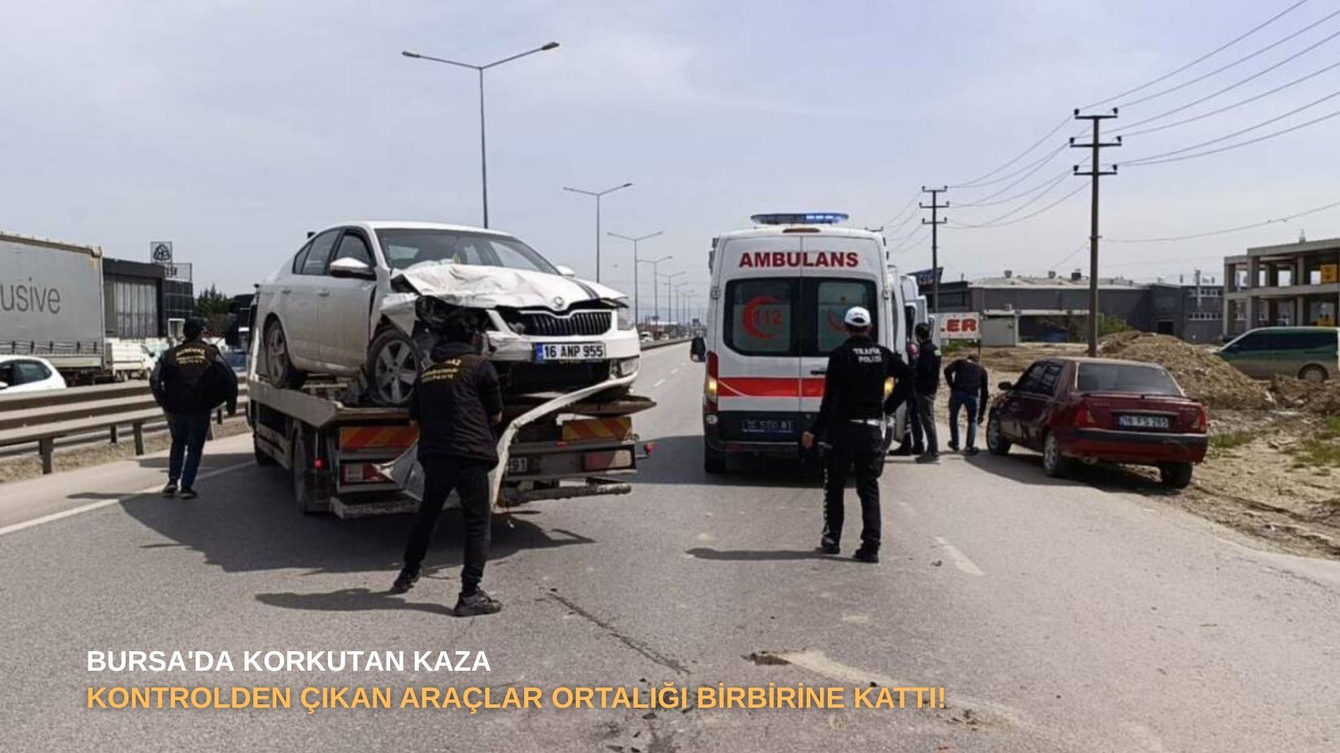 Bursa'da korkutan kaza: Kontrolden çıkan araçlar ortalığı birbirine kattı!