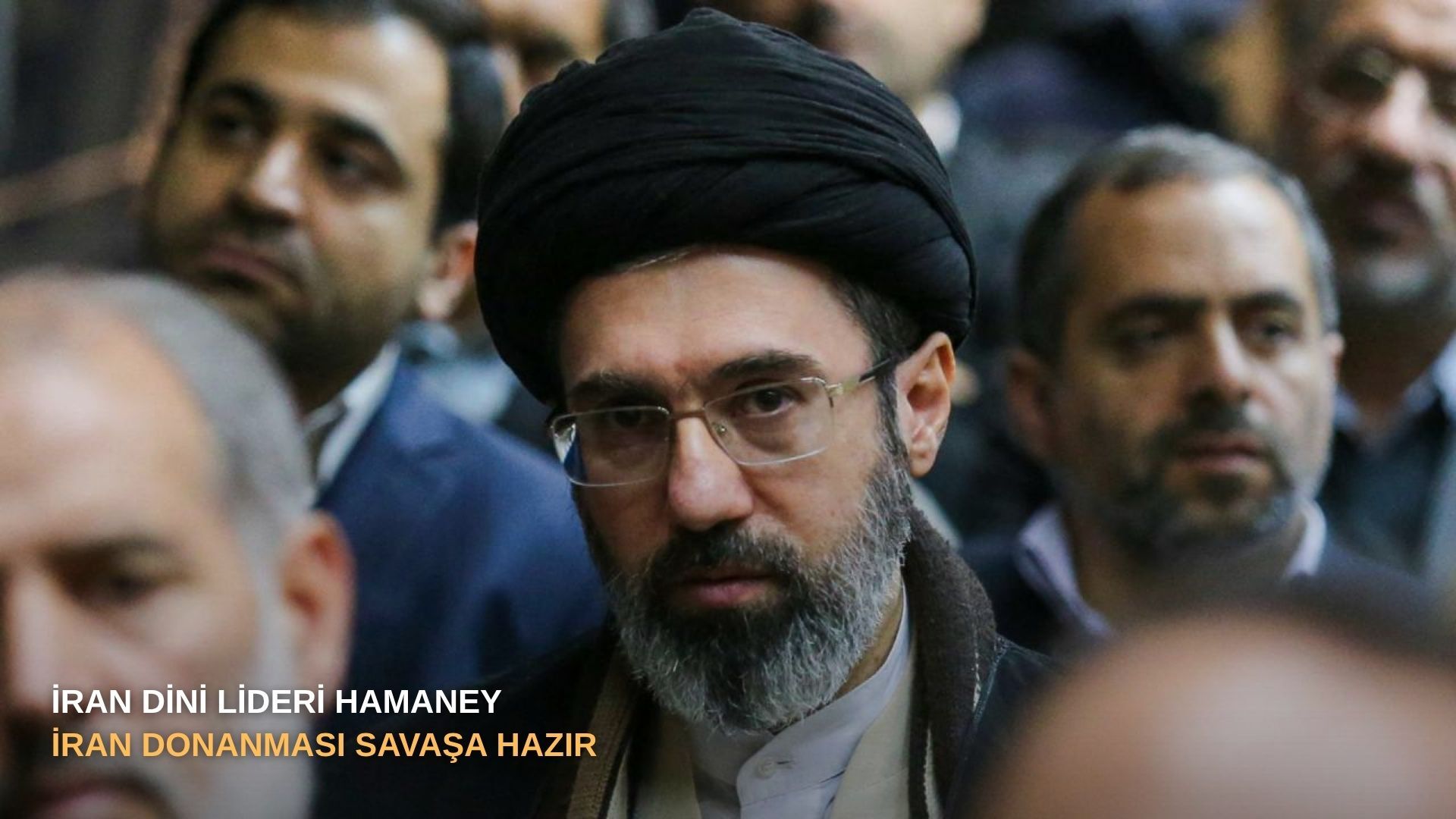 İran dini lideri Hamaney: İran donanması savaşa hazır