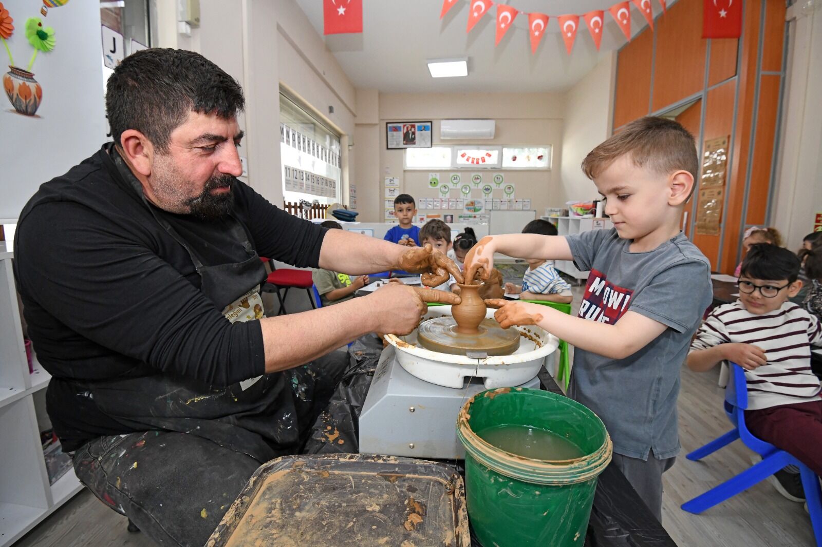 Kreşlerde Çömlek Atölyesi (7)