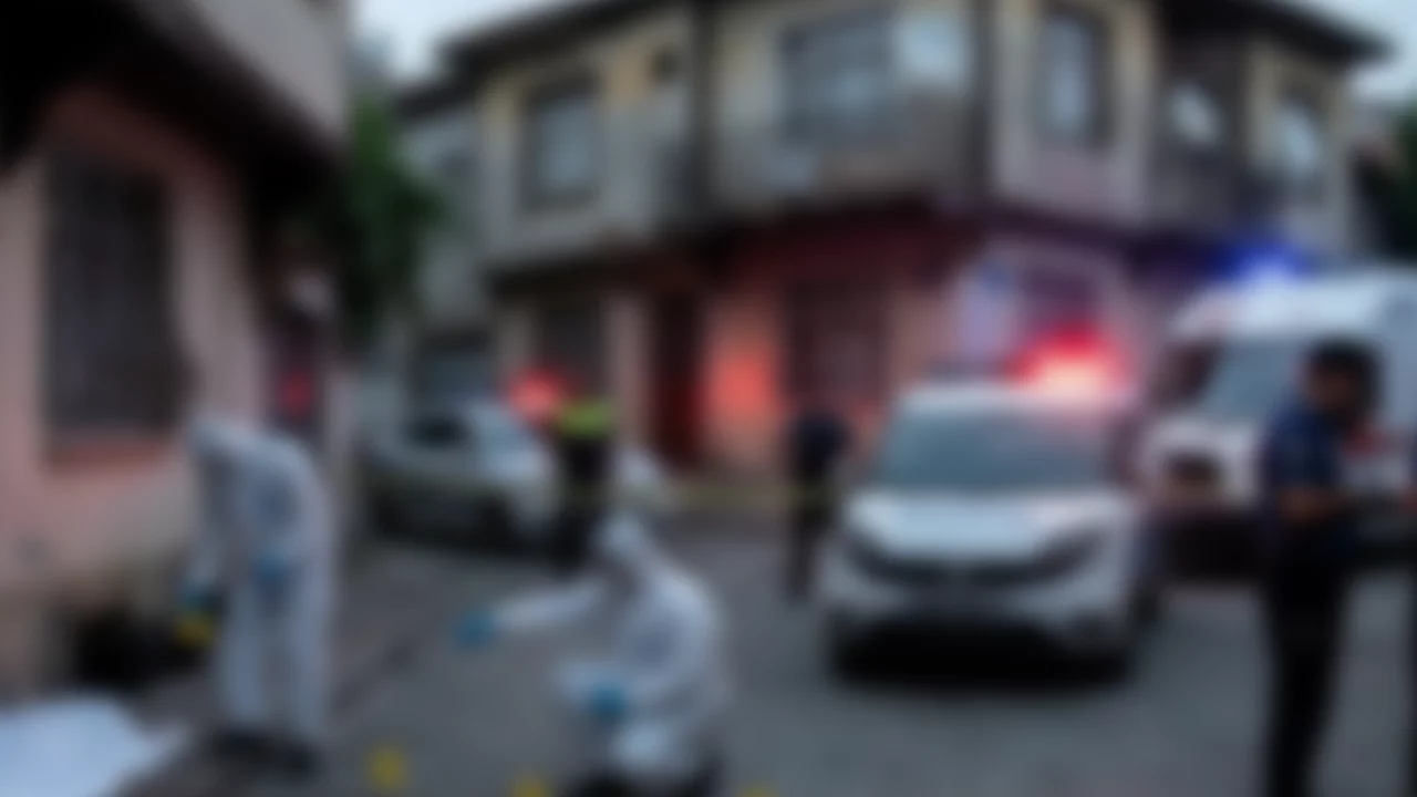 Bursa'da 3 kurşunla infaz: "Eşime göz kırptı" diyen zanlı dehşet saçtı!