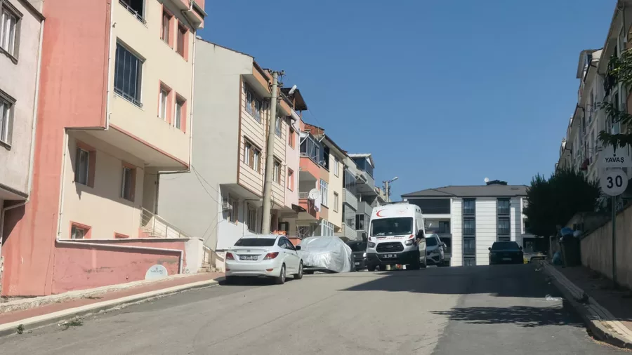 Evinin Salonunda Kanlar Icinde Olu Bulun 1441175 428556 6A7077Ae82A9D