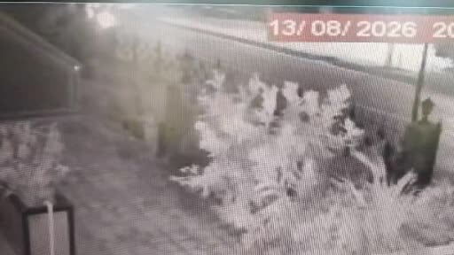 Sapkali Hirsiz Orumcek Adam Apartmanlara Tirmanip Evleri Soydu 135504