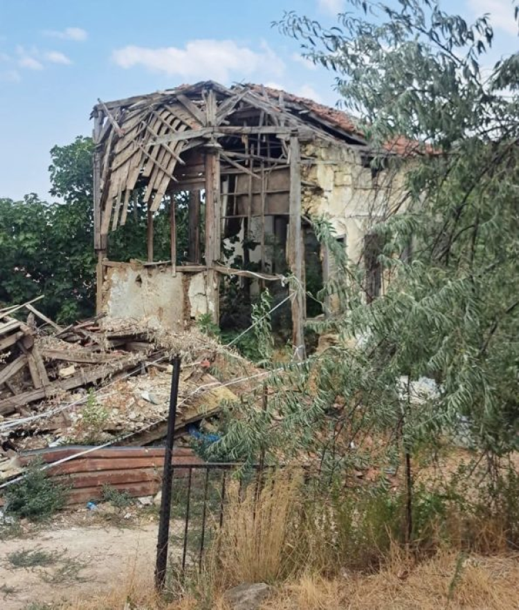 Tarihi Kilisede Kontrollu Yikim 3 1787811286 463 X750