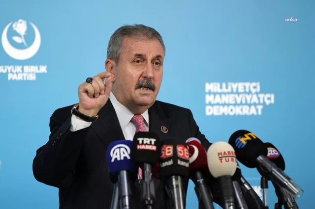 Mustafa Desticiden Muhsin Yazi 20200158 1888 1 M 6A9813D28E7A7