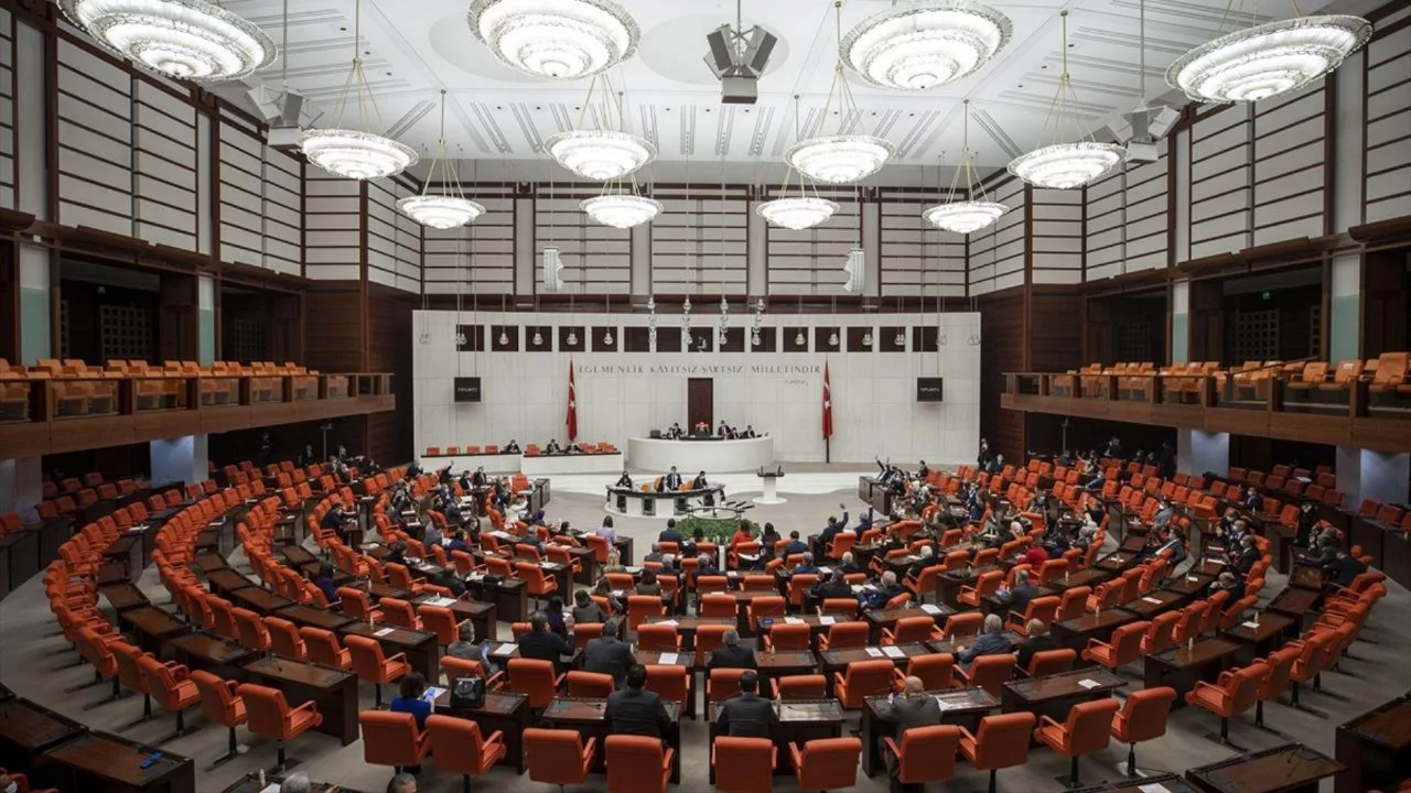 Fon mağdurları için yeni adım! 9 maddelik teklif Meclis’e sunuldu