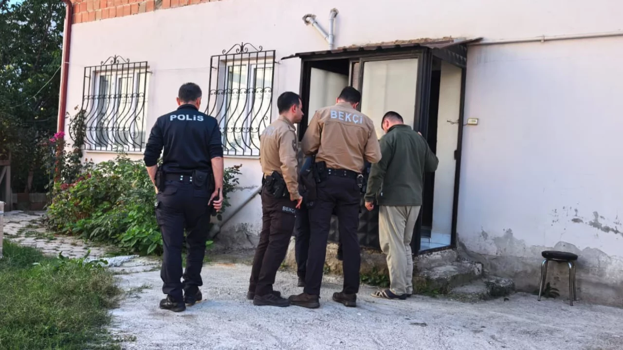 Bursa’da şüpheli ölüm! Ailesi evde cansız bedenini buldu