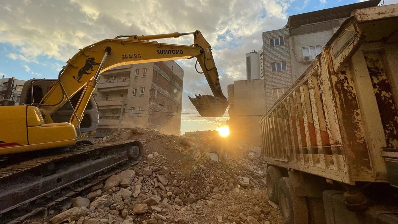 Bursa’da ruhsatsız yapılara müdahale! İhale 6 Kasım’da