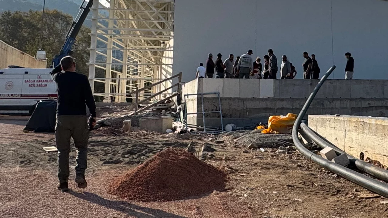 Bursa’da inşaatta varil patladı! İşçi yaralandı