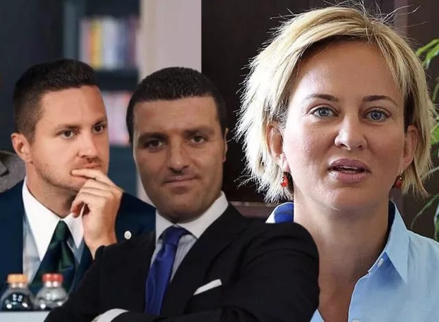 Aile Uyeleri Tutuklanan Mustaf 20358571 9135 1 M 6Adb26De56F00