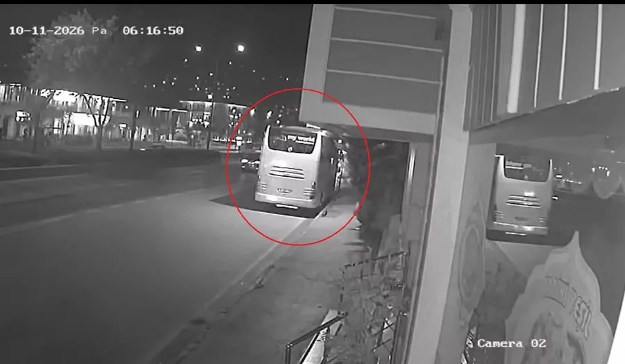Manisada Tur Otobusu Ve Tirin Carpisti 1549041 460975 6Acb7757B371E