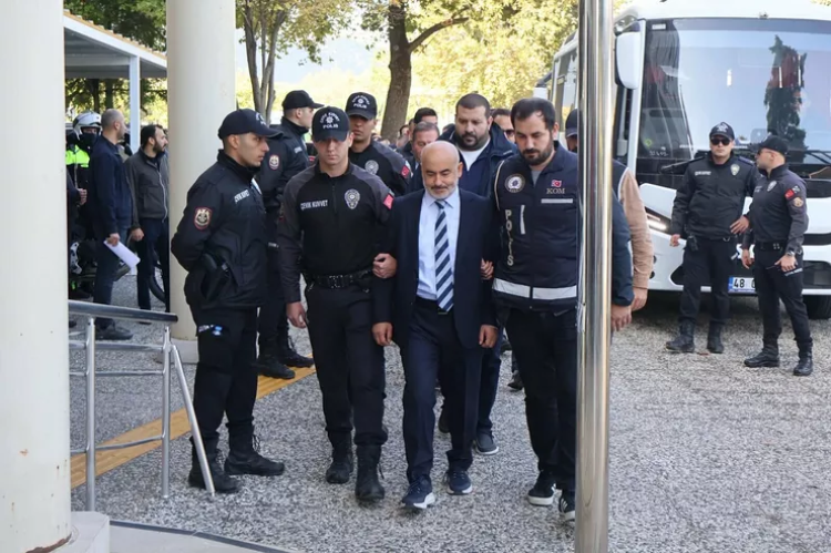 Milas Belediye Baskani Ve Oglu Dahil 18 Supheli 20360837 2265 Sd 1792821604 930 X750