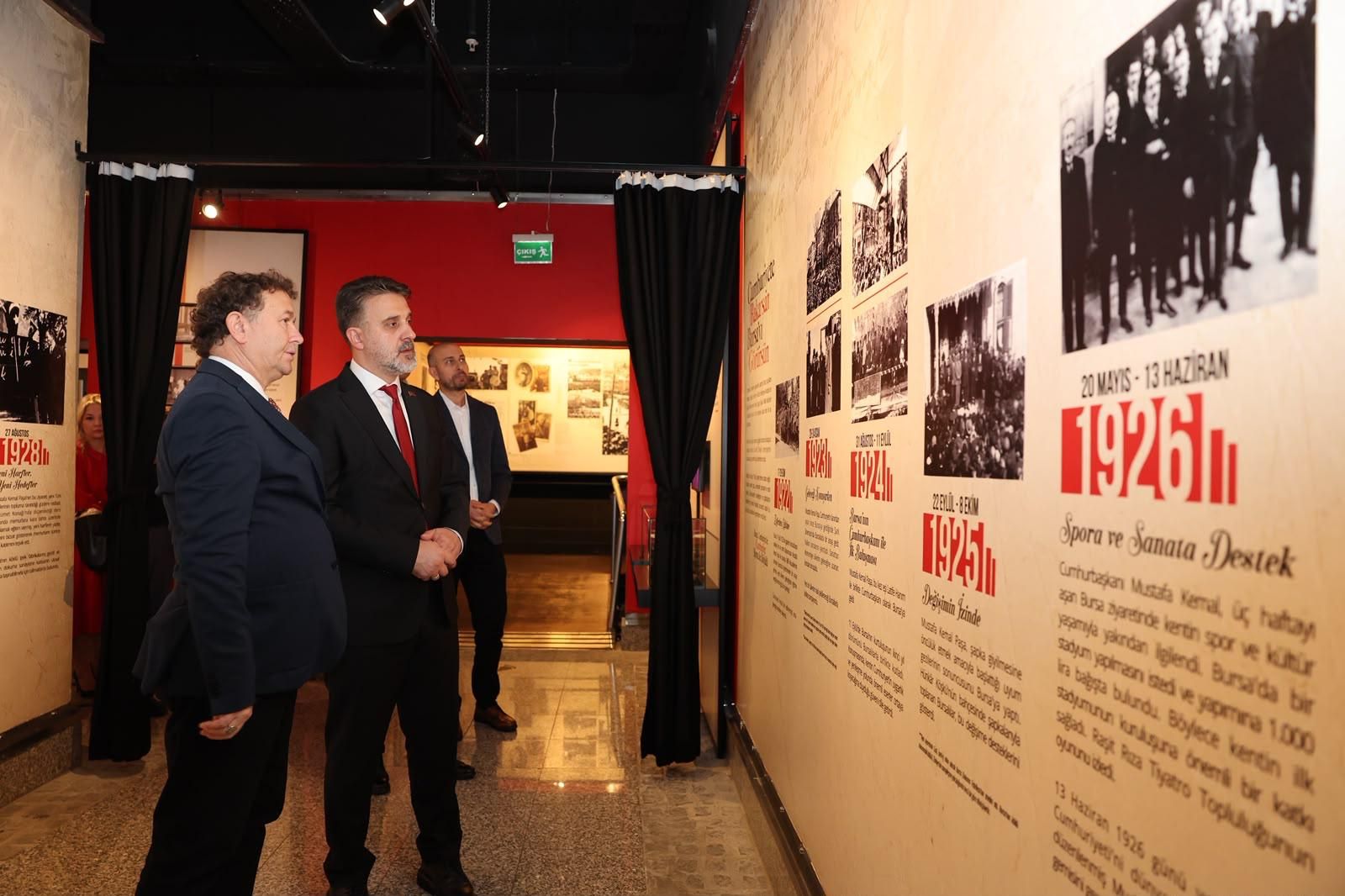 Bursa’da Cumhuriyet’in 103’üncü yılına özel sergi