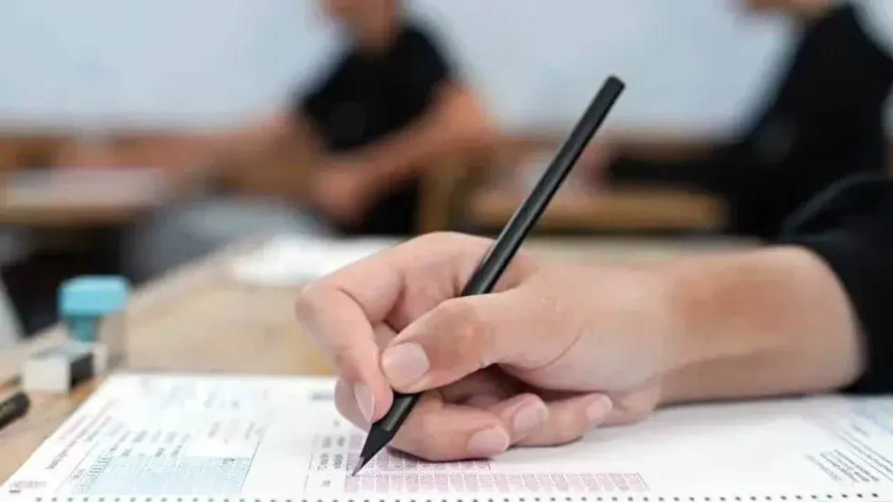 LGS 2026’da Bursa’nın gururu oldu! O ilçe tam 12 Türkiye birincisi çıkardı
