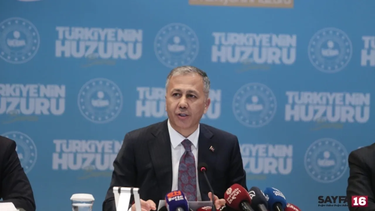 Bakan Yerlikaya 2023 yılı göçmen kaçakçılığı bilançosunu açıkladı
