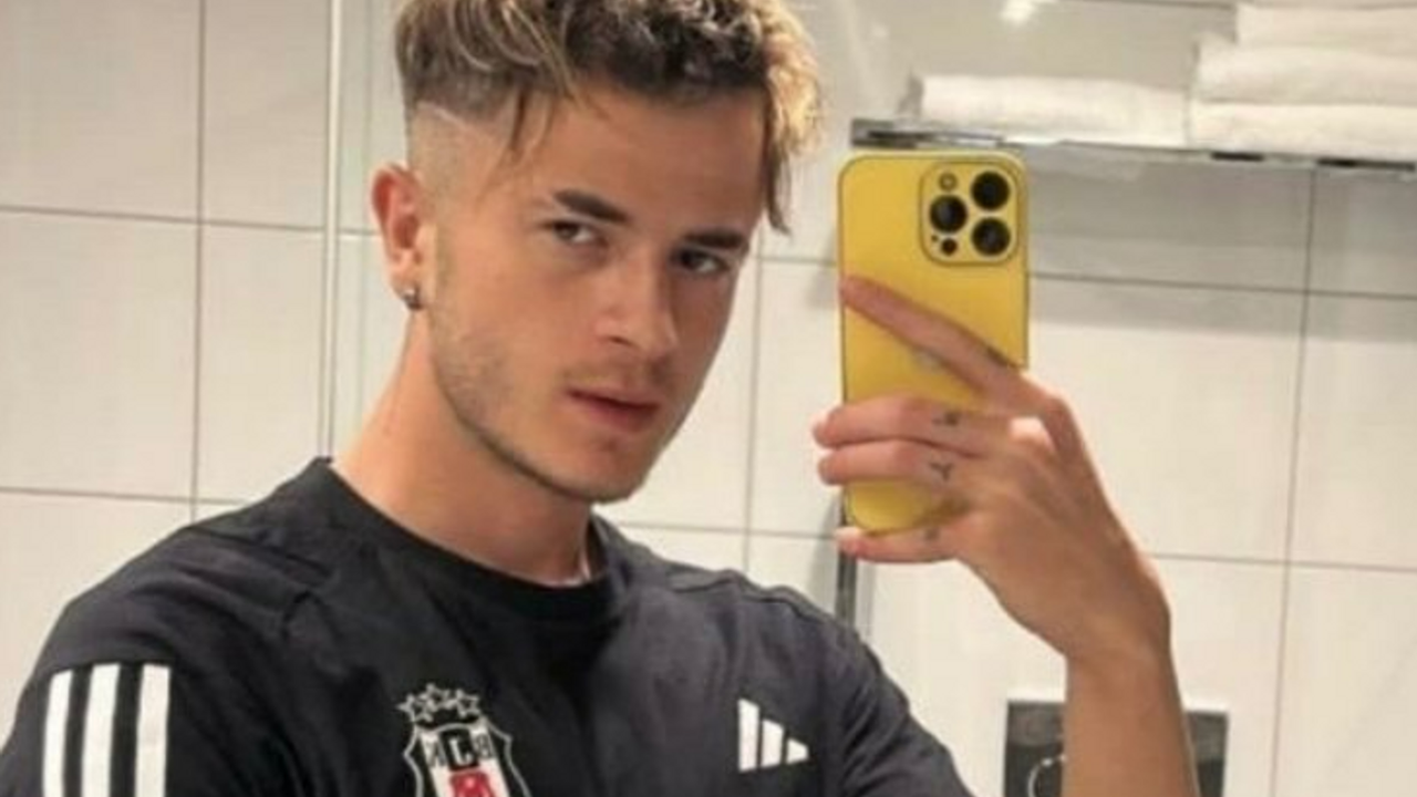 Beşiktaş'ta genç futbolcu Emirhan Delibaş ile yollar ayrıldı