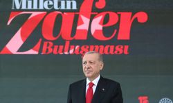 RECEP TAYYİP ERDOĞAN: “15 TEMMUZ’A İFTİRALAR ATANLAR, TÜRKİYE ÜZERİNE TEZGAHLANMAK İSTENEN TİYATRONUN BİRER FİGÜRANIDIR”