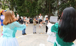 İzmitli minikler Kapanca Sokak Festivalinde doyasıya eğleniyor