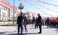 Cumhuriyet Bayramı kutlamaları Keçiören'de çelenk sunma ile başladı