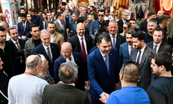 Bakan Kurum Bursa’da esnafla buluştu