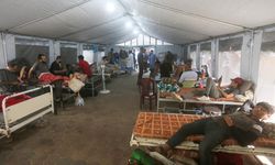 Gazze'de Aksa Şehitleri Hastanesindeki yoğunluk, hayatı tehdit edecek boyutlara ulaştı