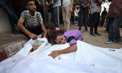 Soykırımcı İsrail'in Gazze'ye saldırılarında can kaybı 65 bin 344'e çıktı