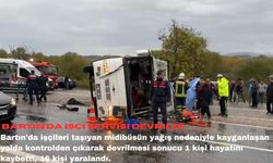 Bartın'da işçi servisi devrildi