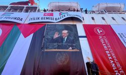 Gazze'ye ulaştırılacak insani yardım malzemeleri "İyilik Gemisi"ne yüklendi
