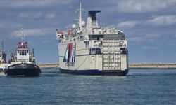 Türkiye'nin Gazze'ye umut taşıyan 17. "İyilik Gemisi", El-Ariş Limanı'na ulaştı